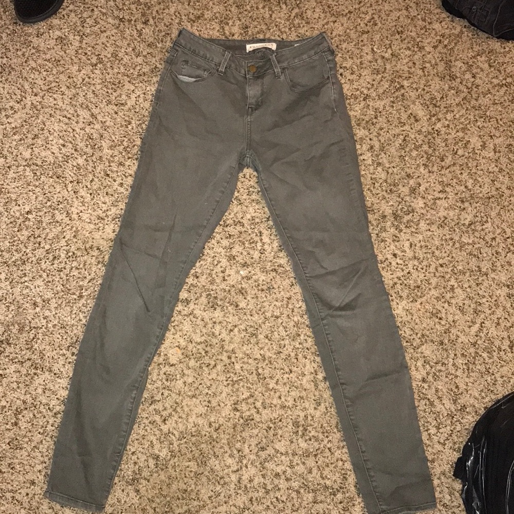 Grey skinny jeans